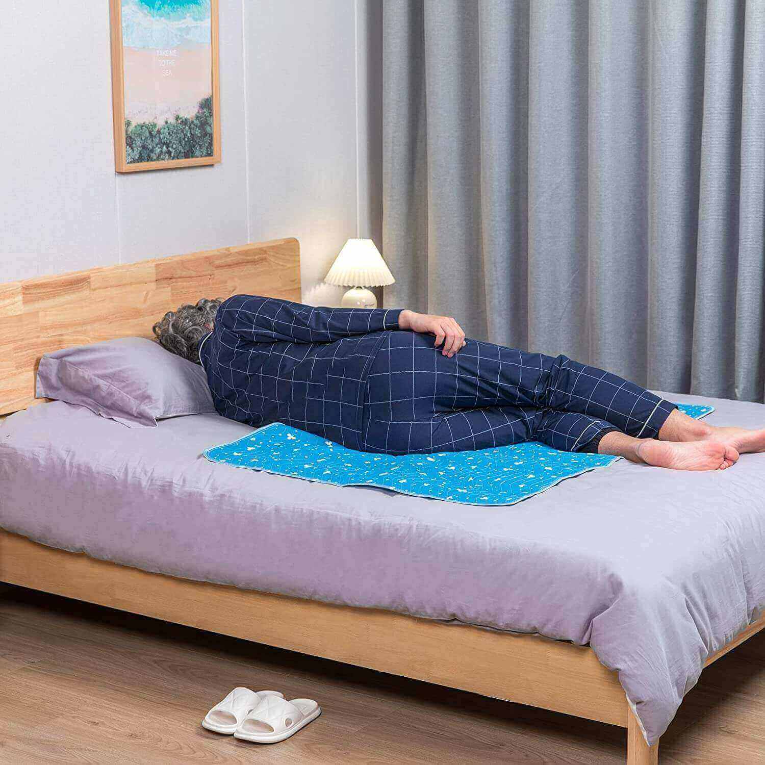 Fanwer incontinence bed pads, the pad on the bed